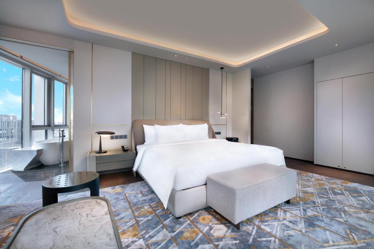Crowne Plaza Shenzhen World Exhibition And Convention Center, An Ihg Hotel Buitenkant foto
