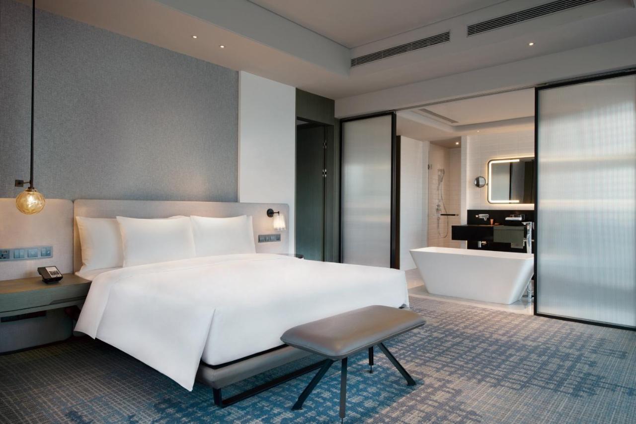 Crowne Plaza Shenzhen World Exhibition And Convention Center, An Ihg Hotel Buitenkant foto