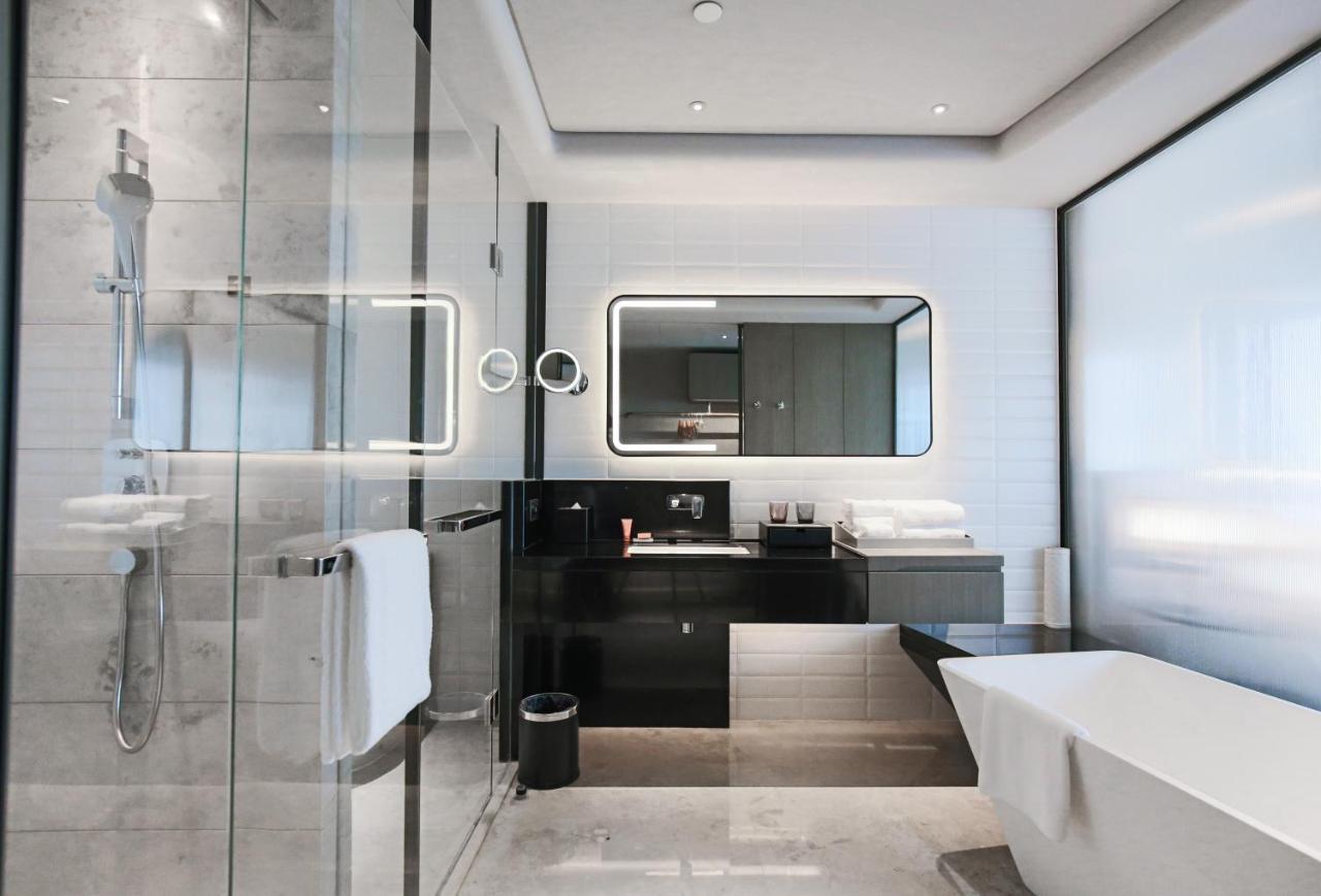 Crowne Plaza Shenzhen World Exhibition And Convention Center, An Ihg Hotel Buitenkant foto