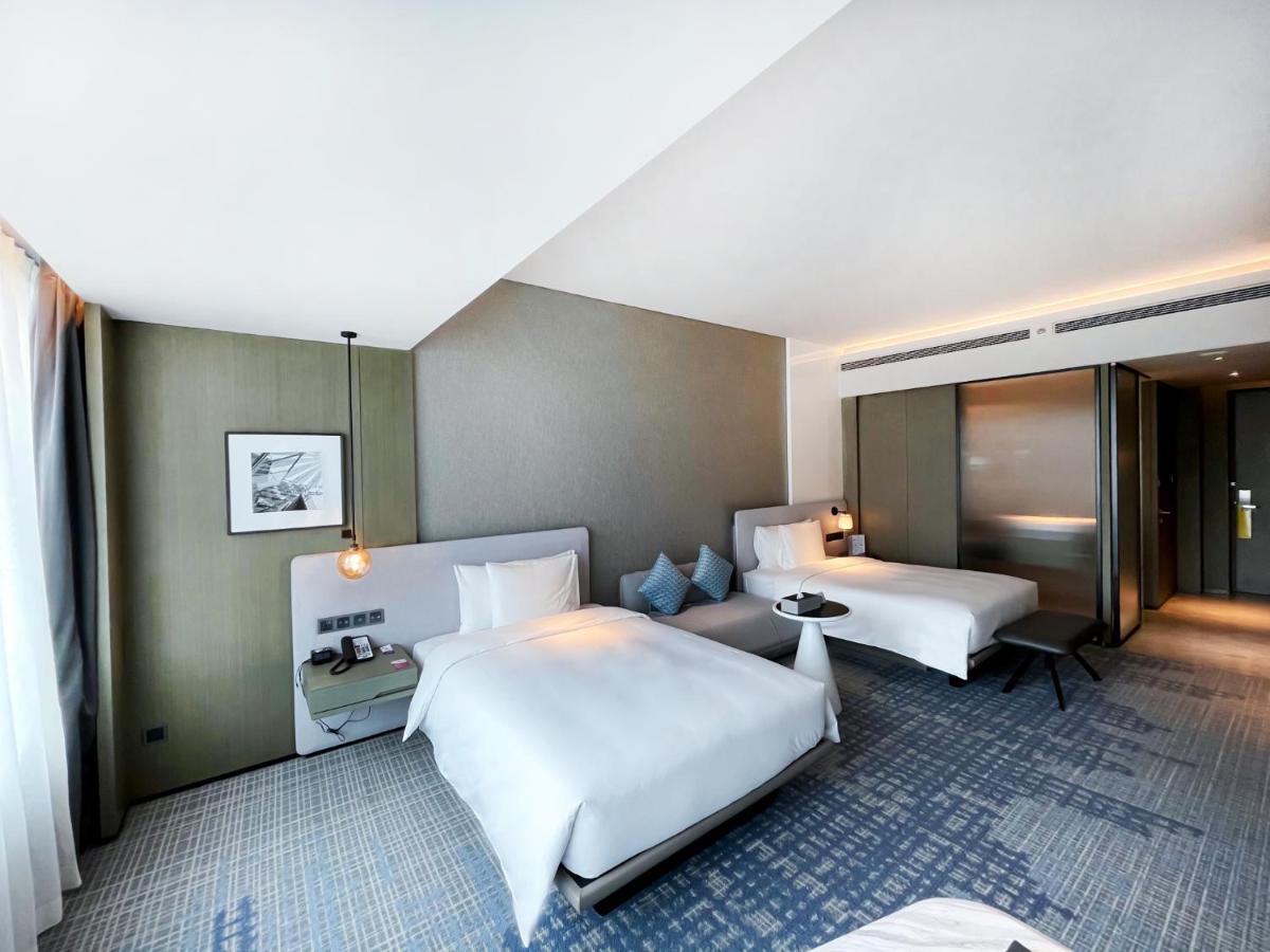 Crowne Plaza Shenzhen World Exhibition And Convention Center, An Ihg Hotel Buitenkant foto