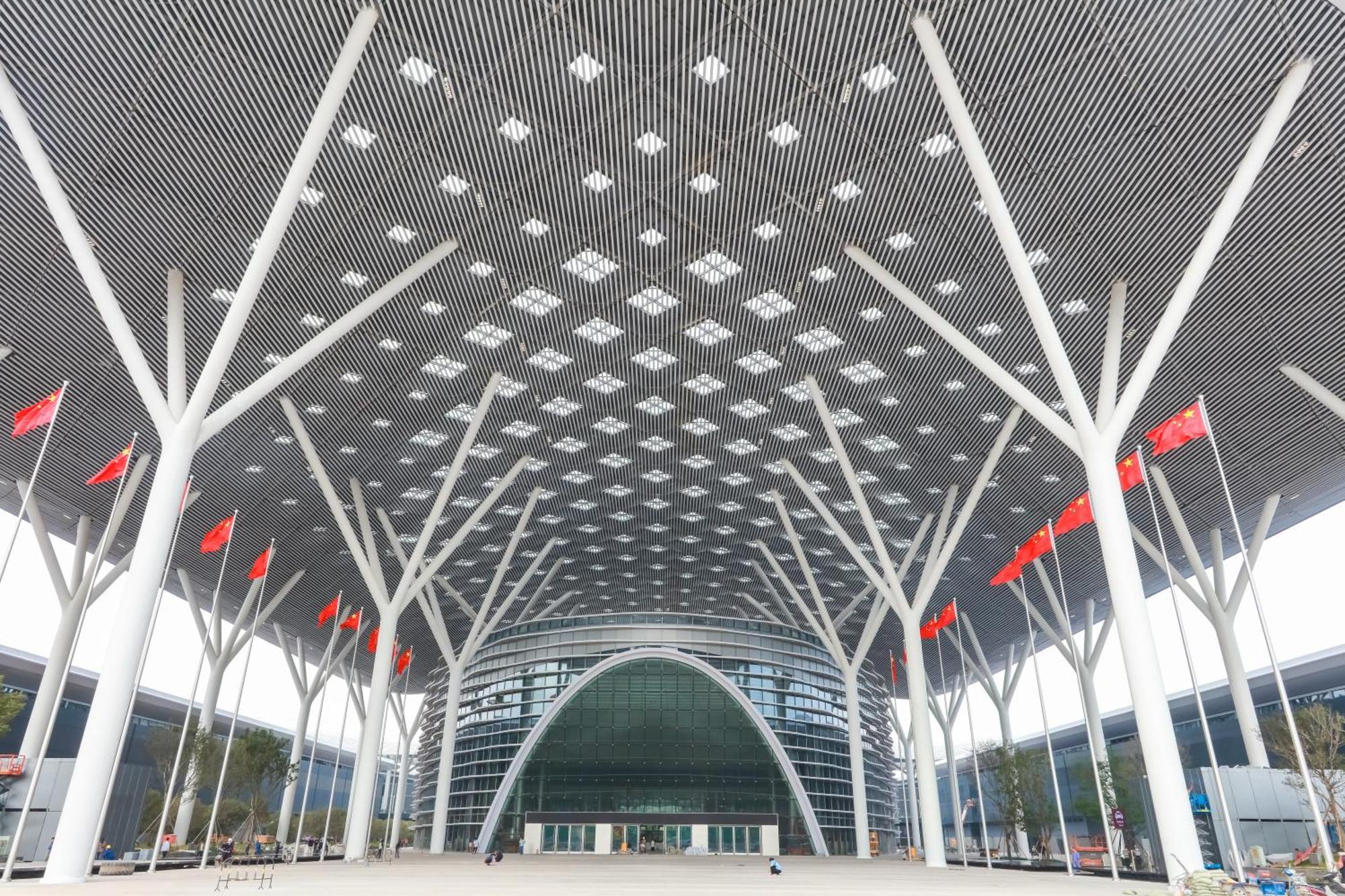 Crowne Plaza Shenzhen World Exhibition And Convention Center, An Ihg Hotel Buitenkant foto