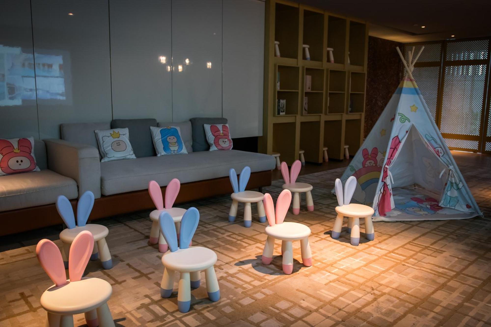 Crowne Plaza Shenzhen World Exhibition And Convention Center, An Ihg Hotel Buitenkant foto